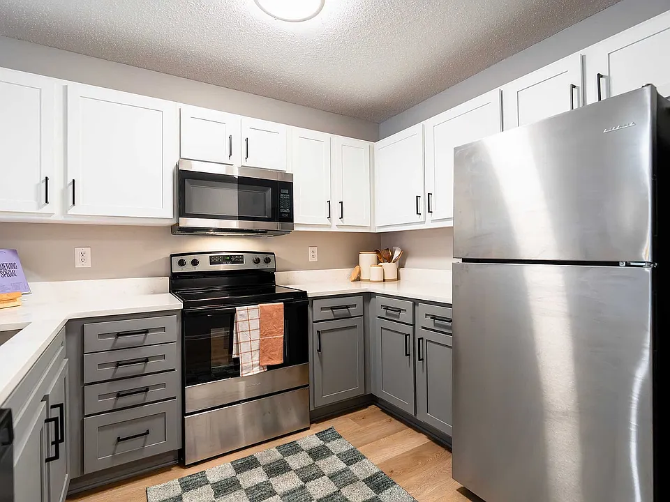 Mountaineer Village - 03