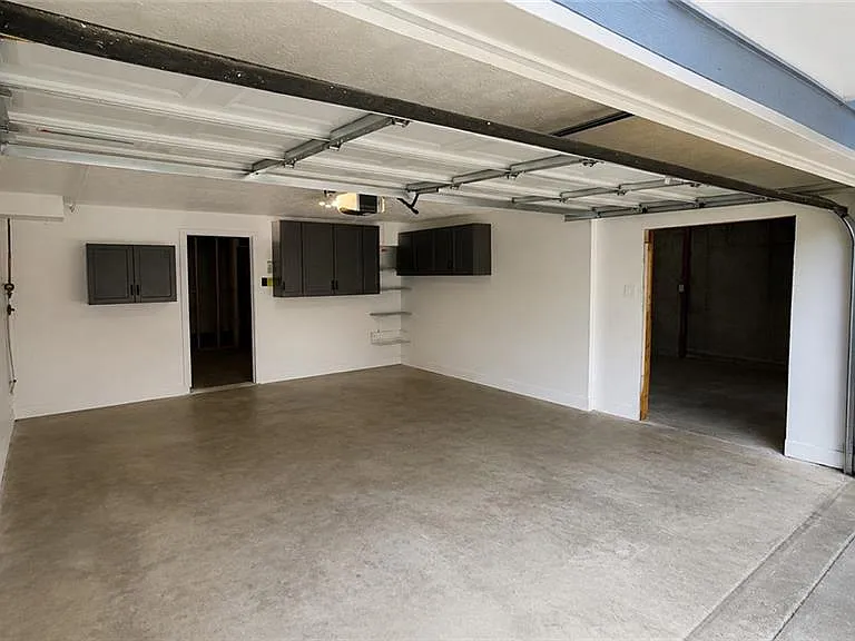 1235 Grayland Hills Dr — Photo 17