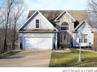 93 Grandview Dr, Lake Ozark, MO 65049