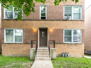 4907 Hull St APT 2E, Skokie, IL 60077