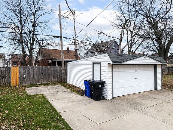 4th image of 19307 Kildeer Ave