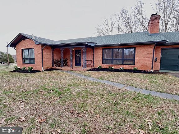 2nd image of 3690 Beautiful Run Rd