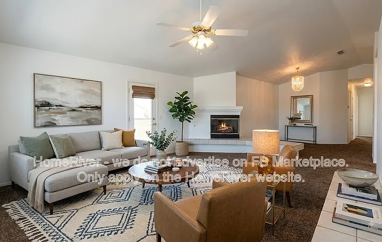 3074 Tom Tom Dr — Photo 2