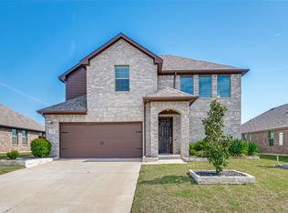1128 Red Hawk Ln, Forney, TX
