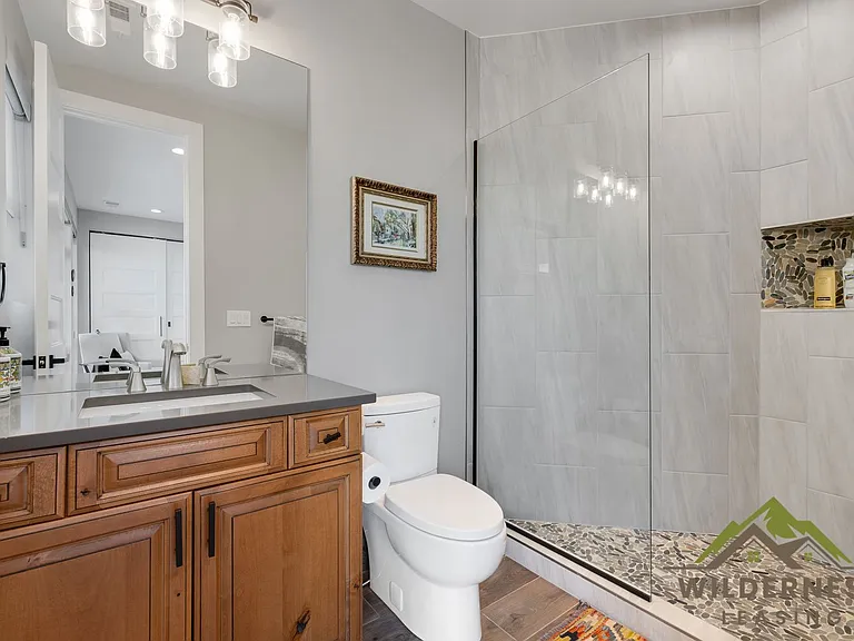 332 Lake View Dr — Photo 34