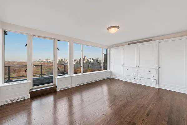 Rented by essential NEW YORK Real Estate | media 90