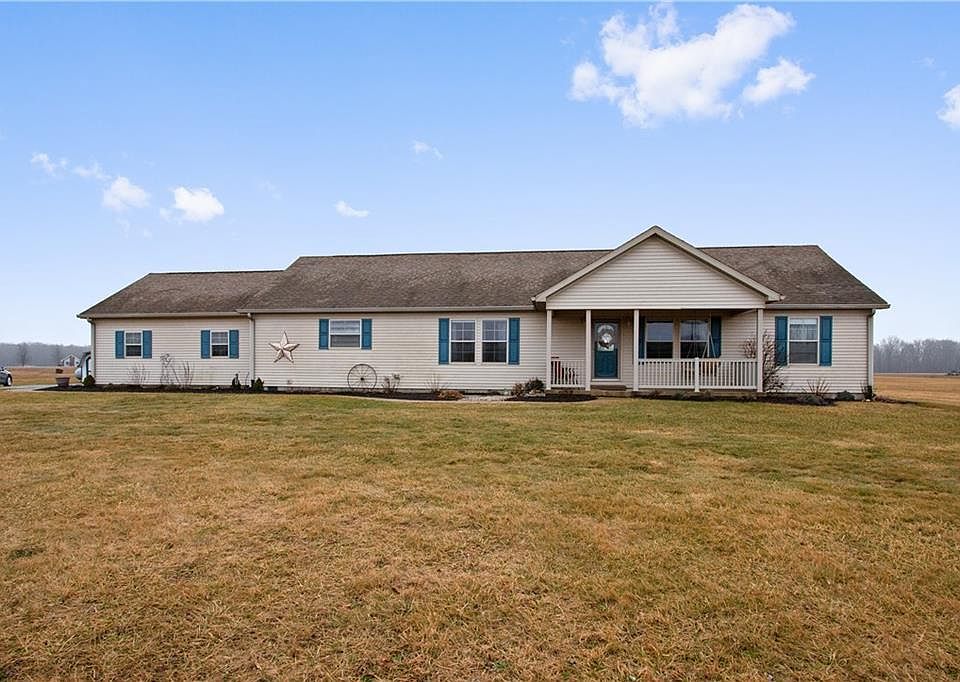 1st image of 4083 W County Road 750 N