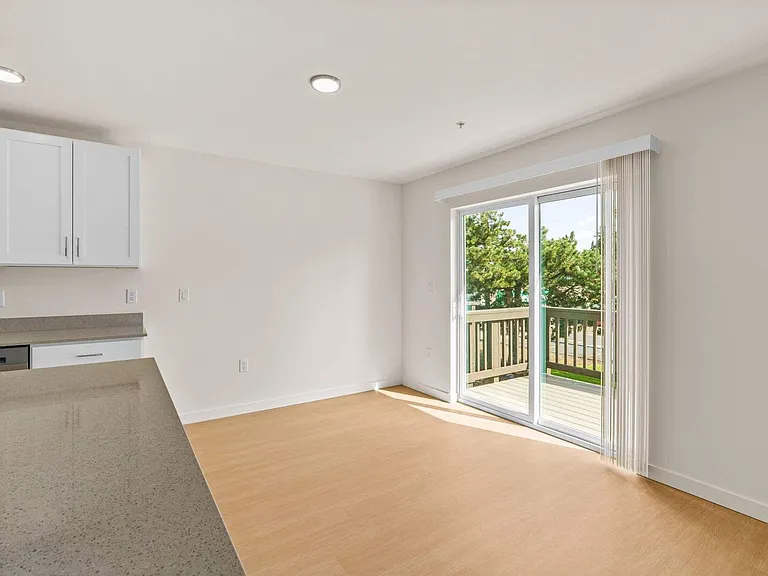 2901 Salem Ave SE #205 — Photo 22