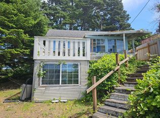 2724 NW Lee Ave, Lincoln City, OR 97367