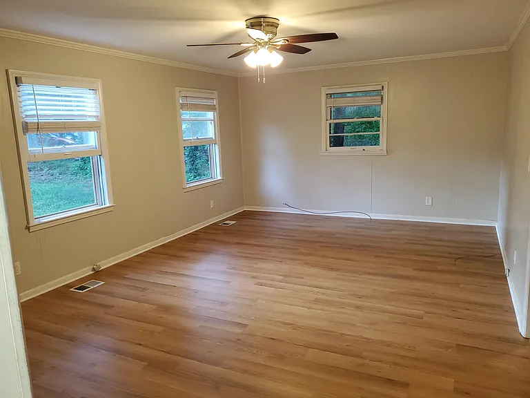 3271 Howell Cir — Photo 5