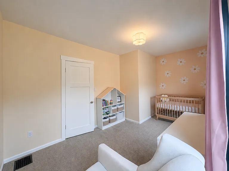 Second bedroom
