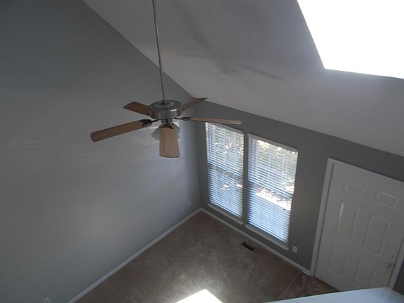 4th image of 1839 Kingbird Ln