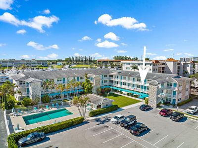 37 Yacht Club Drive #203, North Palm Beach, FL, 33408