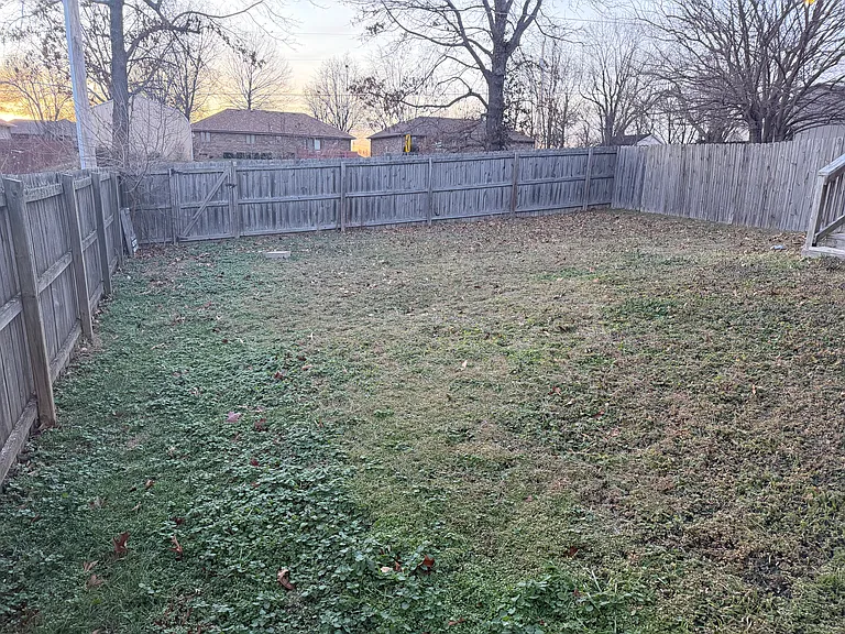 723 S Pinhook Dr — Photo 15
