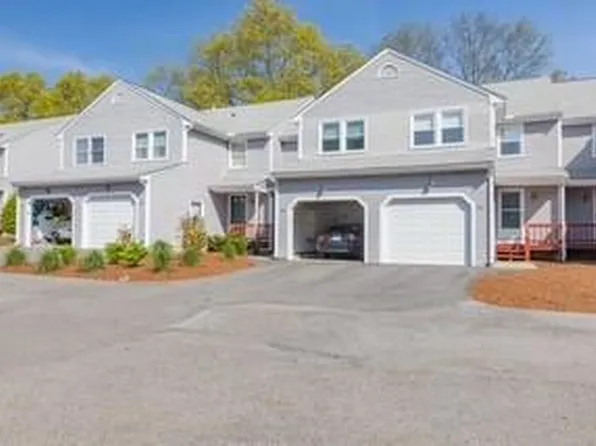 154 Bear Hill Rd APT 303, Cumberland, RI 02864