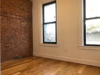 Rented by Premier Metro Realty Corp