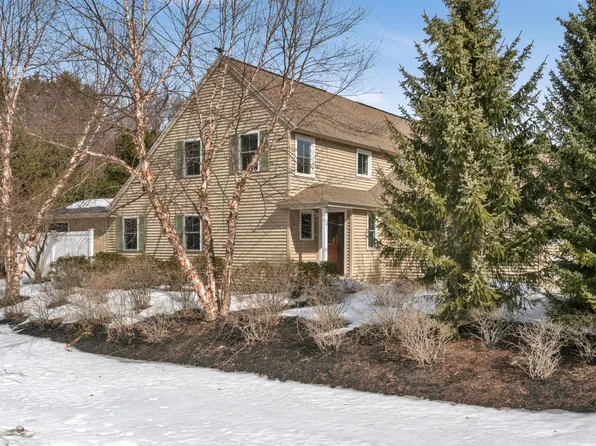 2 Lexington Drive #2, Kennebunk, ME 04043