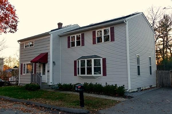 1st image of 31 Klondike Ave