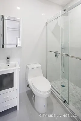 Rented by Artur Gutman, LREB | media 11