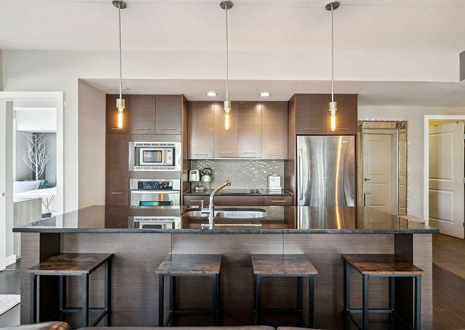 1st image of 540 34th St NW #103