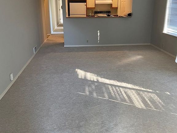 4th image of 2616 NW 59th St #205