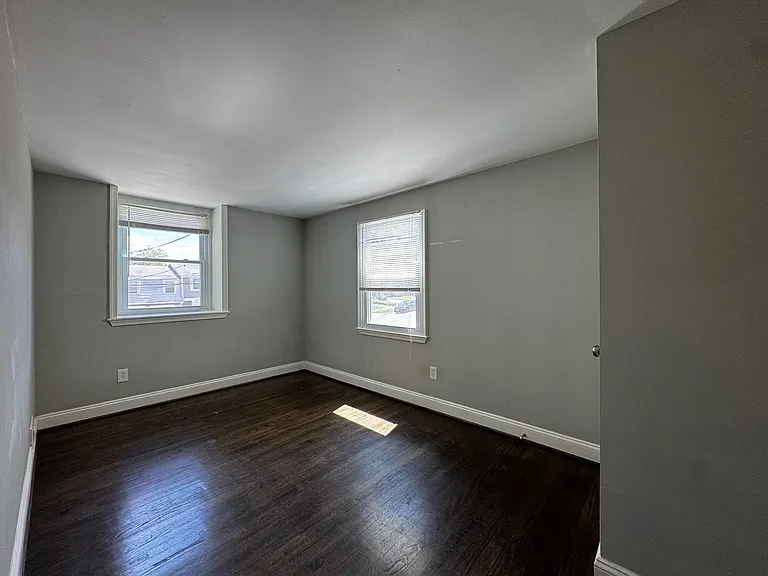 7617 Allendale Dr — Photo 48