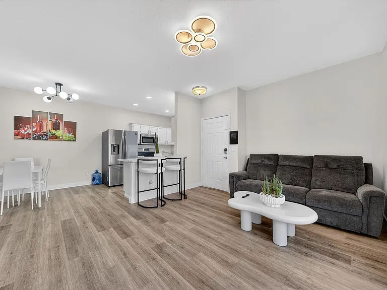 5650 E Sahara Ave #2060 — Photo 13