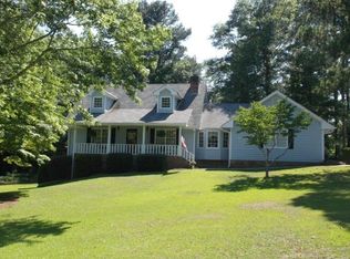 2181 Valley Creek Cir, Snellville, GA 30078