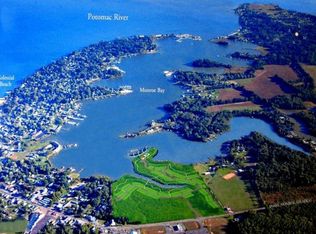 203 Monroe Point Dr, Colonial Beach, VA 22443