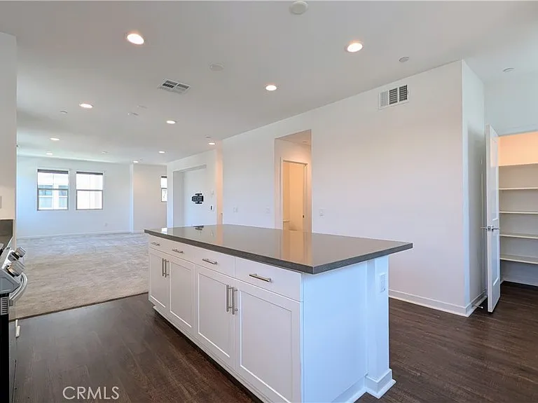231 Babson Ct — Photo 12