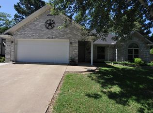 19047 Pinedale Cir, Flint, TX 75762