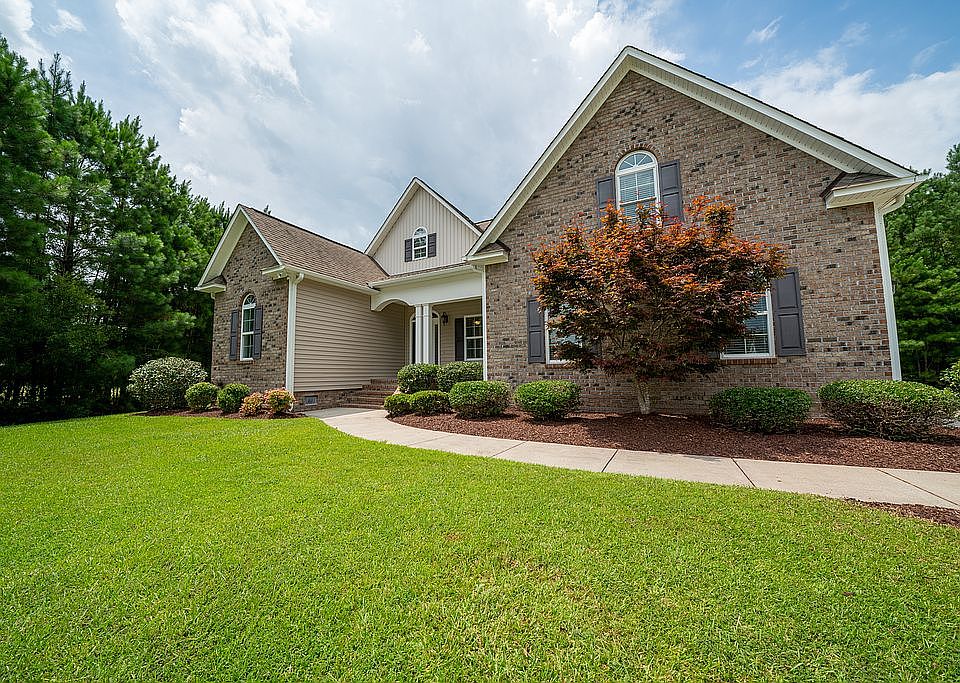 1st image of 194 Laura Dr