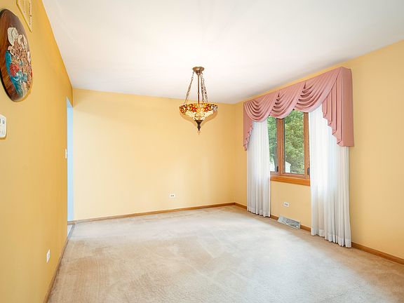 5th image of 10107 S 90th Ave