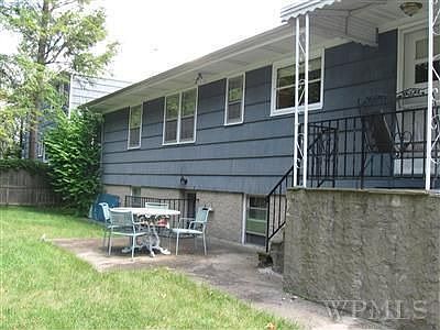 3rd image of 7 Crawford Dr