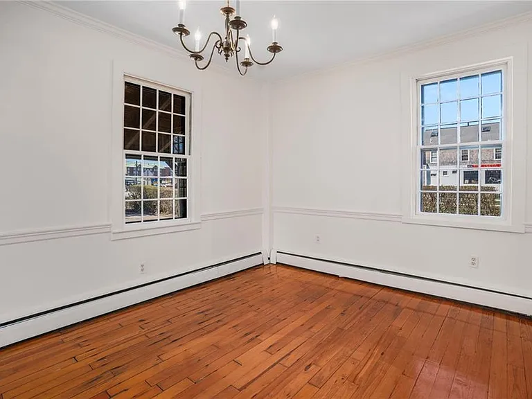 14 Elm St — Photo 10