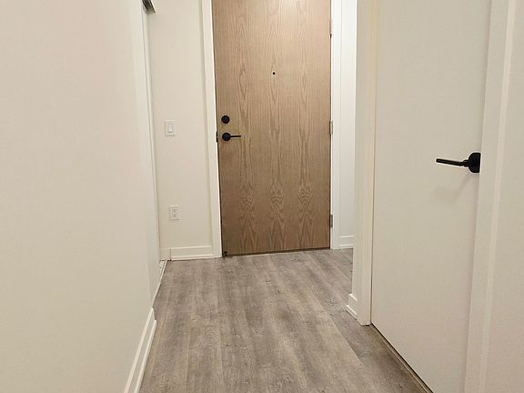 2nd image of 2300 Saint Clair Ave W #414