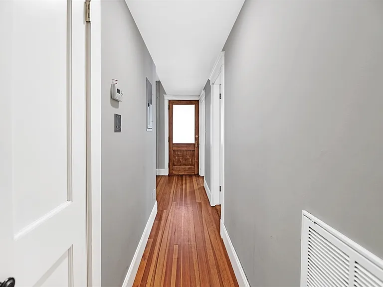 79 Perkins St #2 — Photo 7