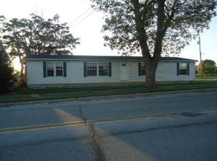 895 N Wayne St, Waterloo, IN 46793