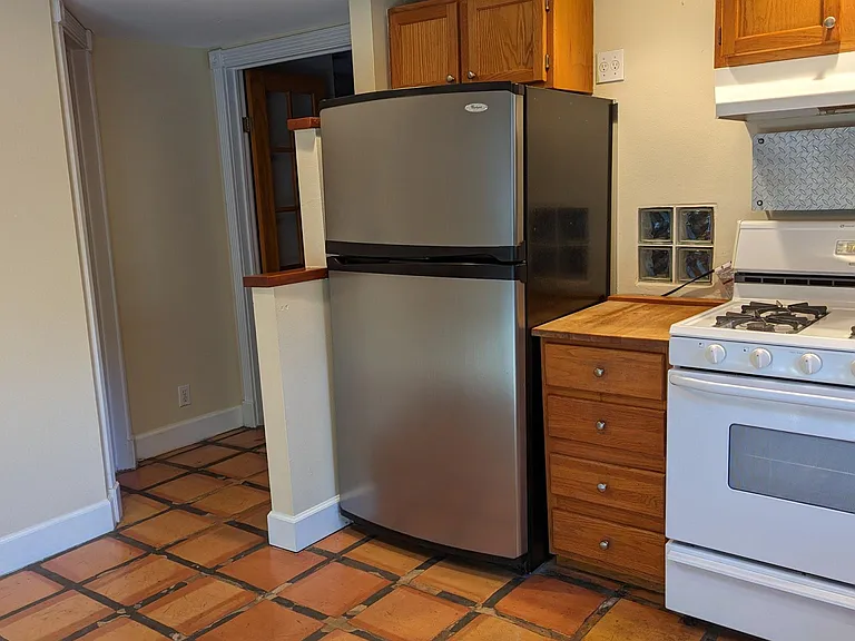 1509 Newton St — Photo 14
