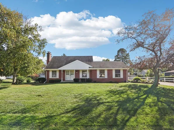 2231 West Woodward DRIVE, Oak Creek, WI 53154