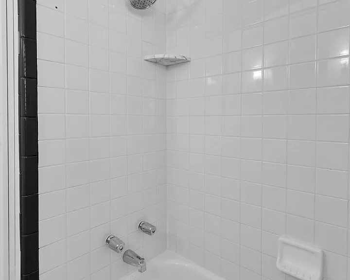 2711 Dorchester Rd — Photo 36