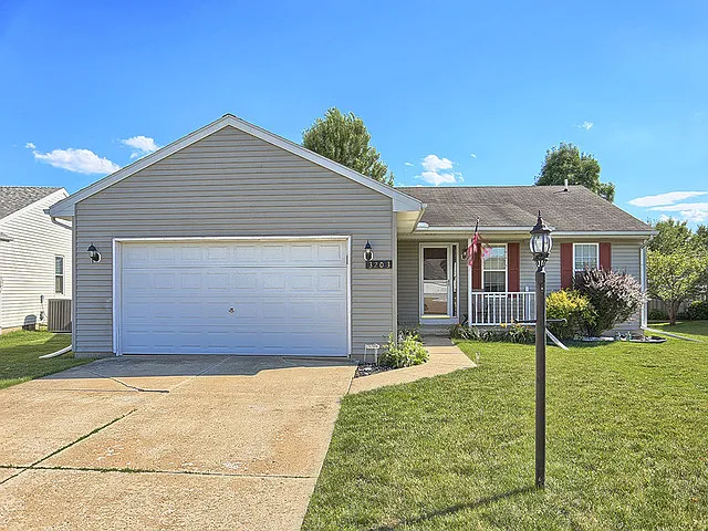 3203 Sharon Dr photo 1