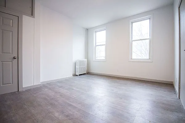 Rented by Nooklyn NYC LLC | media 13