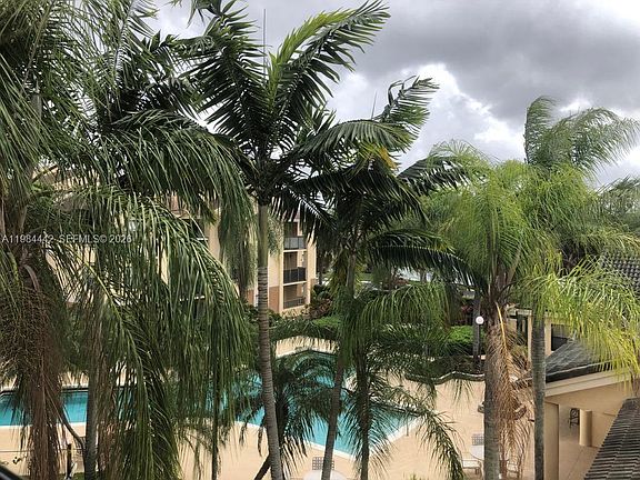 4th image of 9999 Summerbreeze Dr APT 218