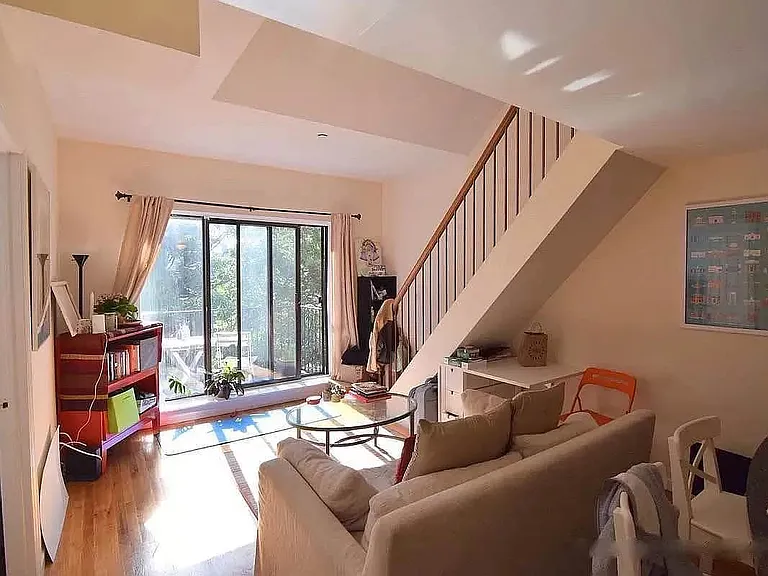 162 Orchard St #6 — Photo 1