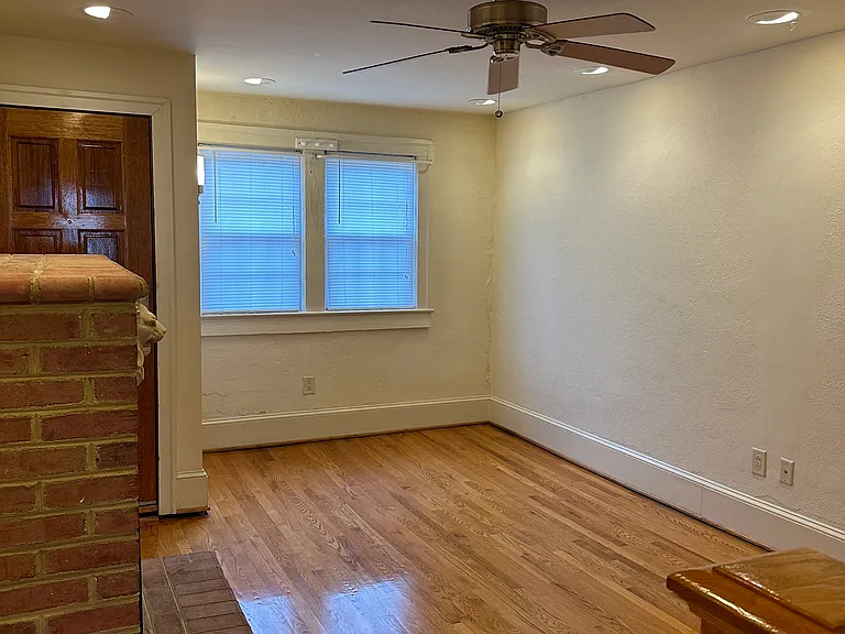 710 Jackson St — Photo 5