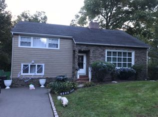 106 Grandview Ave, Nanuet, NY 10954