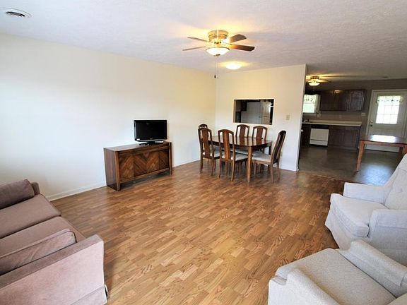 2nd image of 1544 Jessee St APT V
