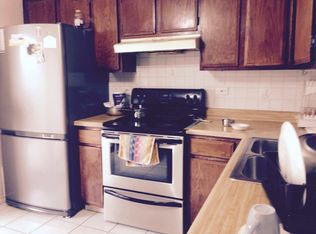181 N Waters Edge Dr APT 301, Glendale Heights, IL 60139