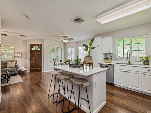 91-2071 Kaioli St APT 701, Ewa Beach, HI 96706